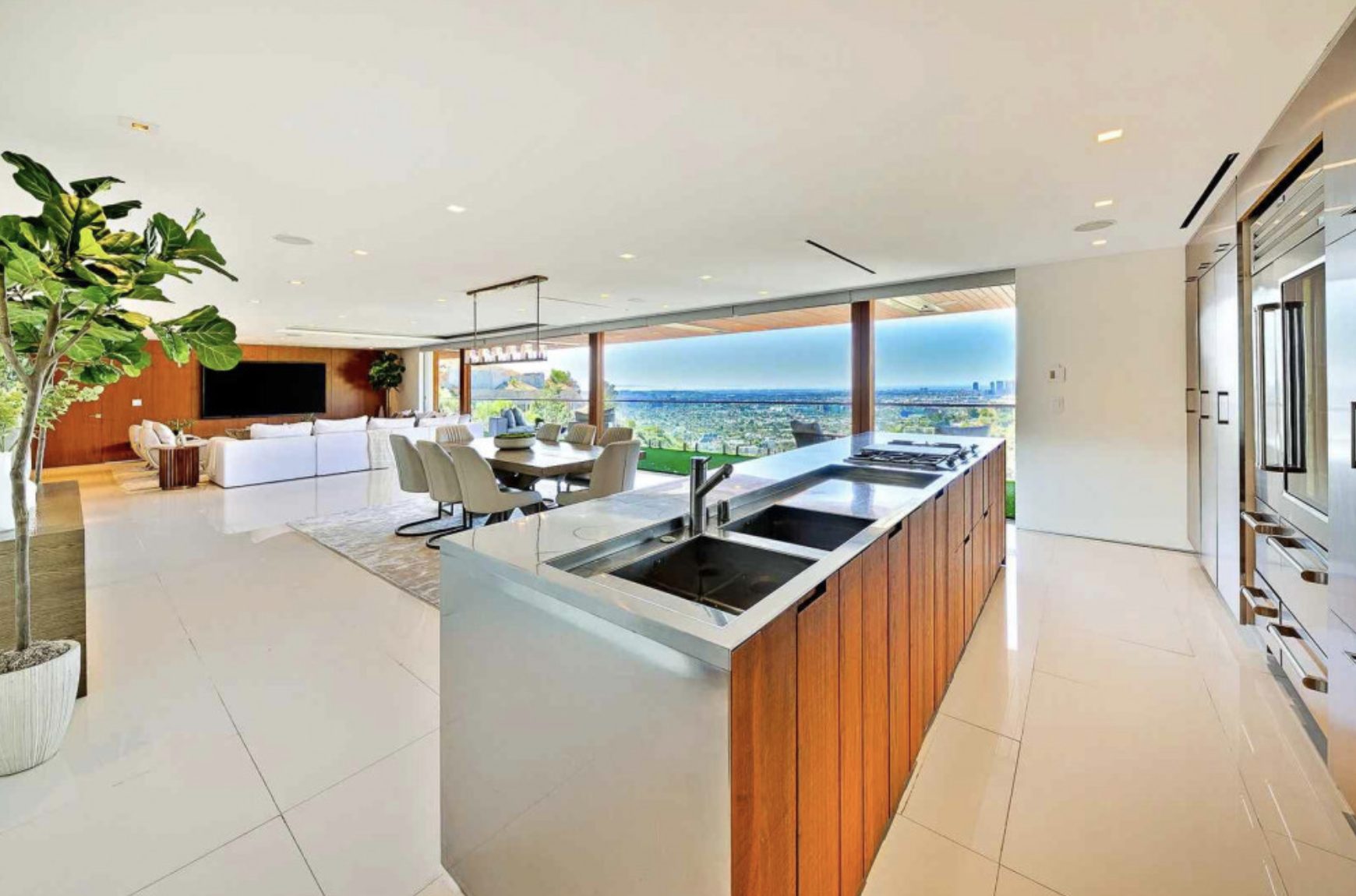 Luxury_Villa_Living_Hollywood_Hills_8_Los_Angeles46