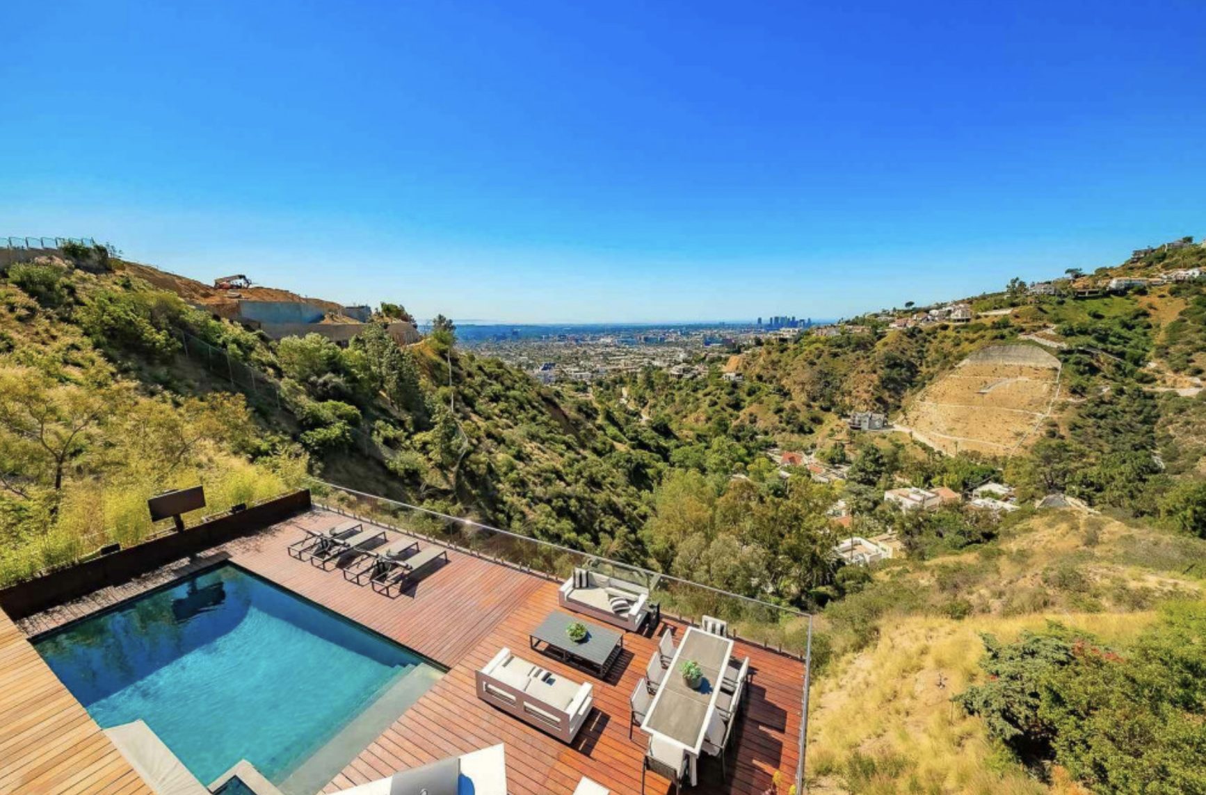 Luxury_Villa_Living_Hollywood_Hills_8_Los_Angeles54