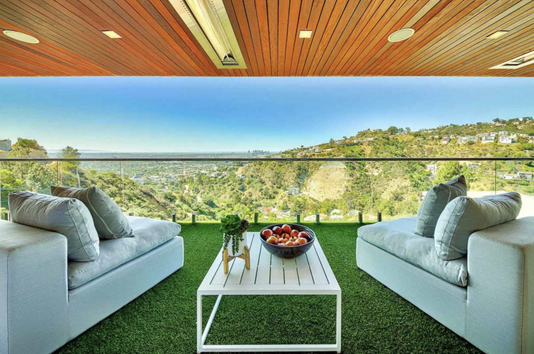 Luxury_Villa_Living_Hollywood_Hills_8_Los_Angeles56