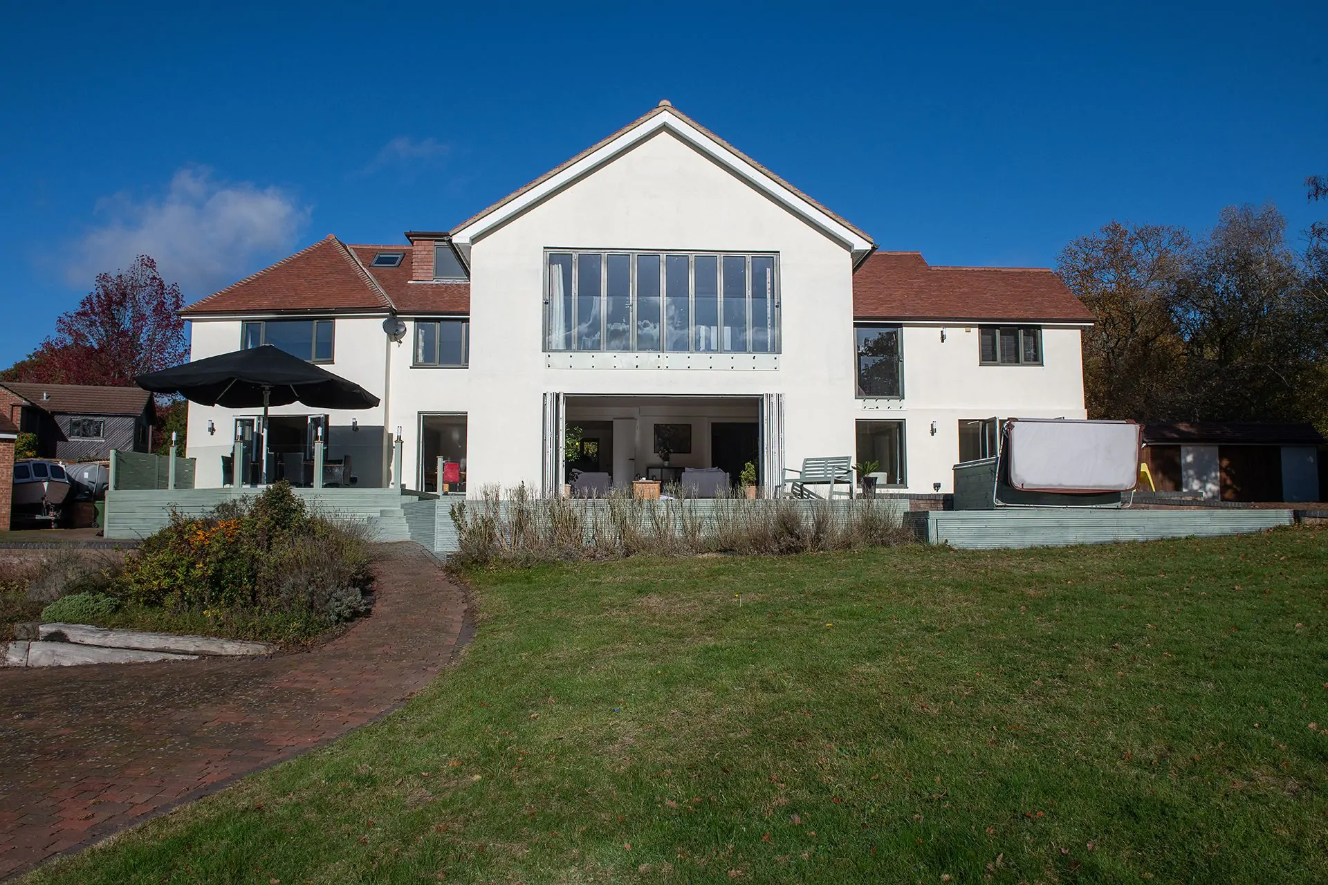 Luxury_Villa_Living_Southwoods_Bursledon_Hampshire_England_UK10