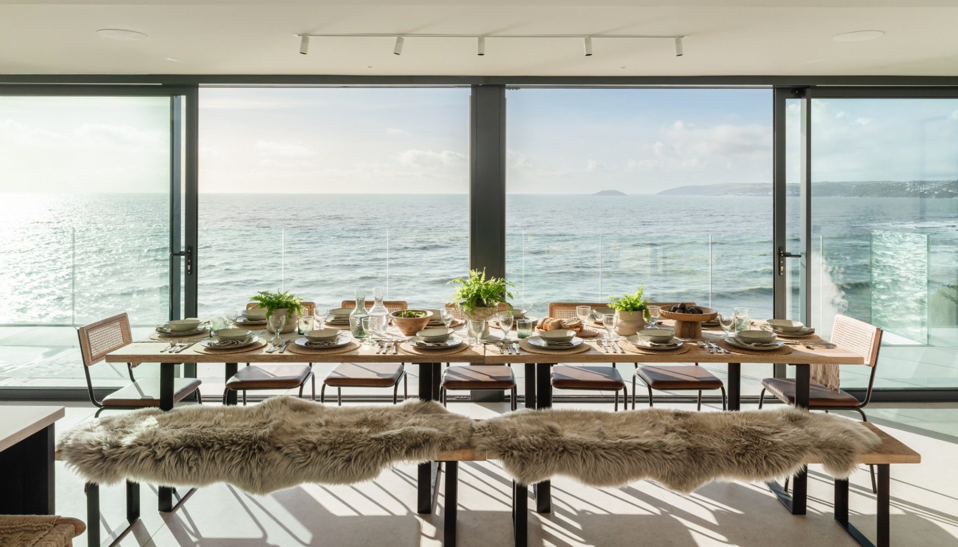 Luxury_Villa_Living_The_Beach_House_Seaton_Beach_Downderry_Cornwall_UK 17 Luxury_Villa_Living_The_Beach_House_Seaton_Beach_Downderry_Cornwall_UK 17