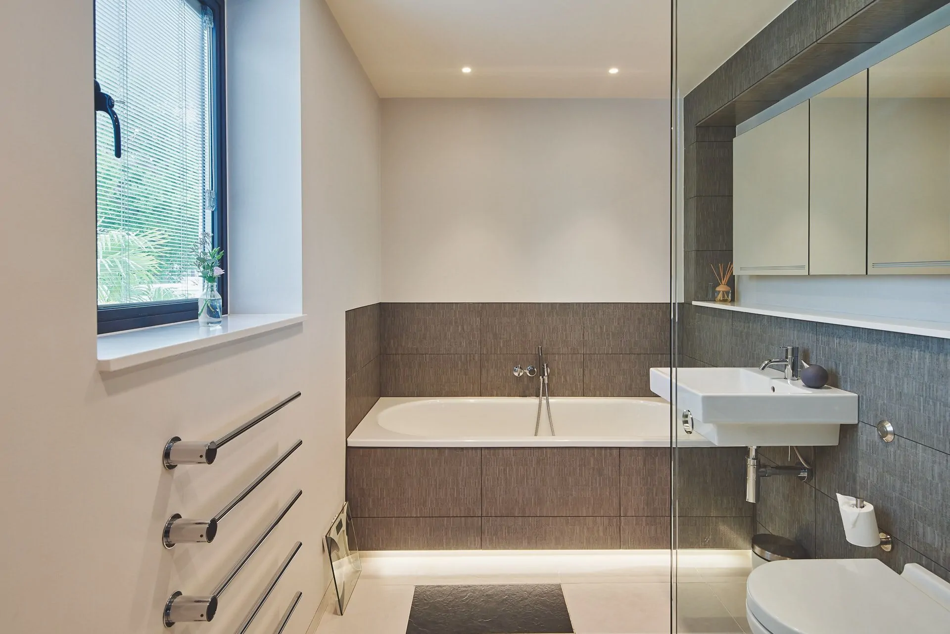 Luxury_Villa_Living_The_Crewhouse_Hamble_Hampshire_England_UK9 Luxury_Villa_Living_The_Crewhouse_Hamble_Hampshire_England_UK9