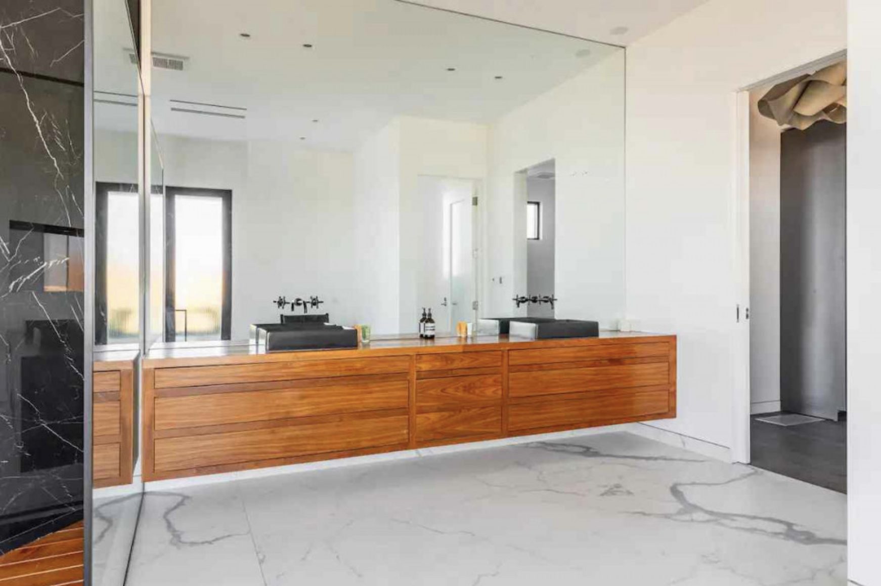 Luxury_Villa_Living_Villa_Palm_Terrace_Los_Angeles37 Luxury_Villa_Living_Villa_Palm_Terrace_Los_Angeles37