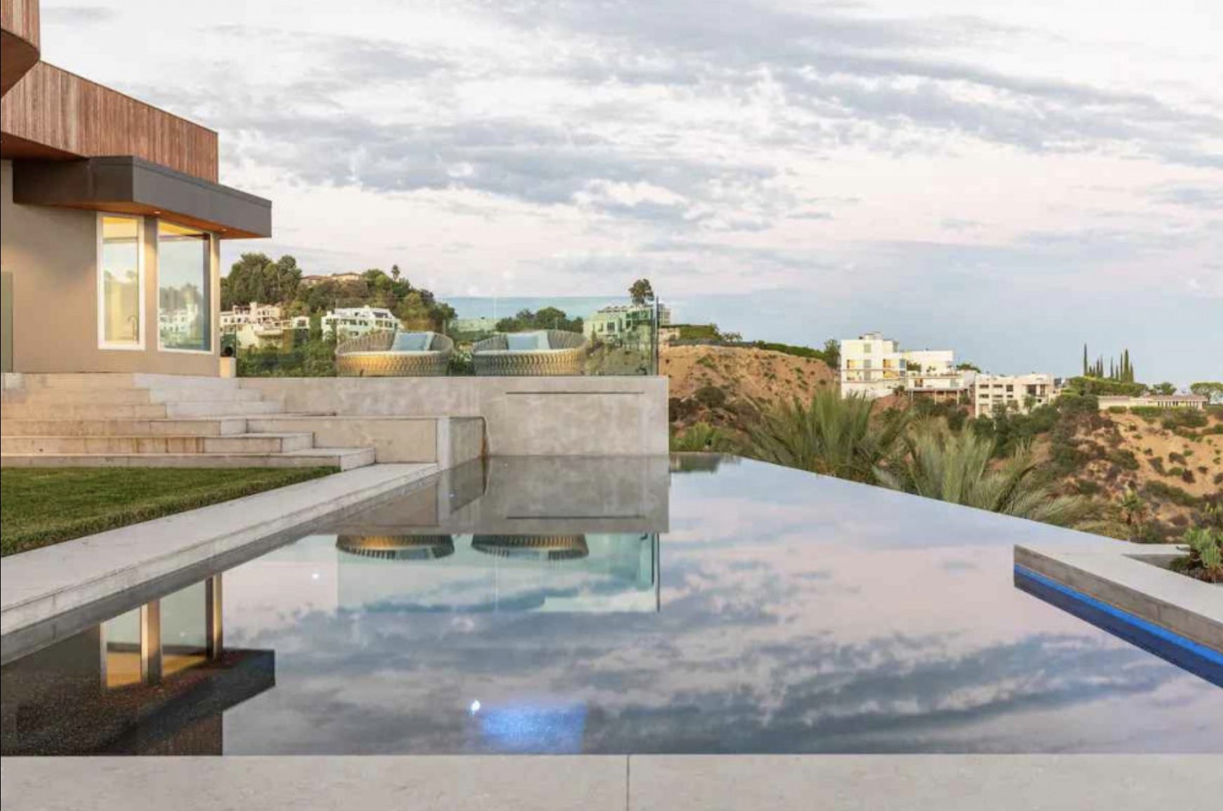 Luxury_Villa_Living_Villa_Palm_Terrace_Los_Angeles55 Luxury_Villa_Living_Villa_Palm_Terrace_Los_Angeles55