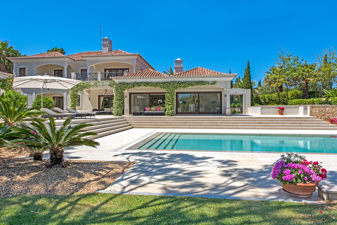 luxury-villa-living-villa-vireo-quinta-do-lago-algarve-portugal-2