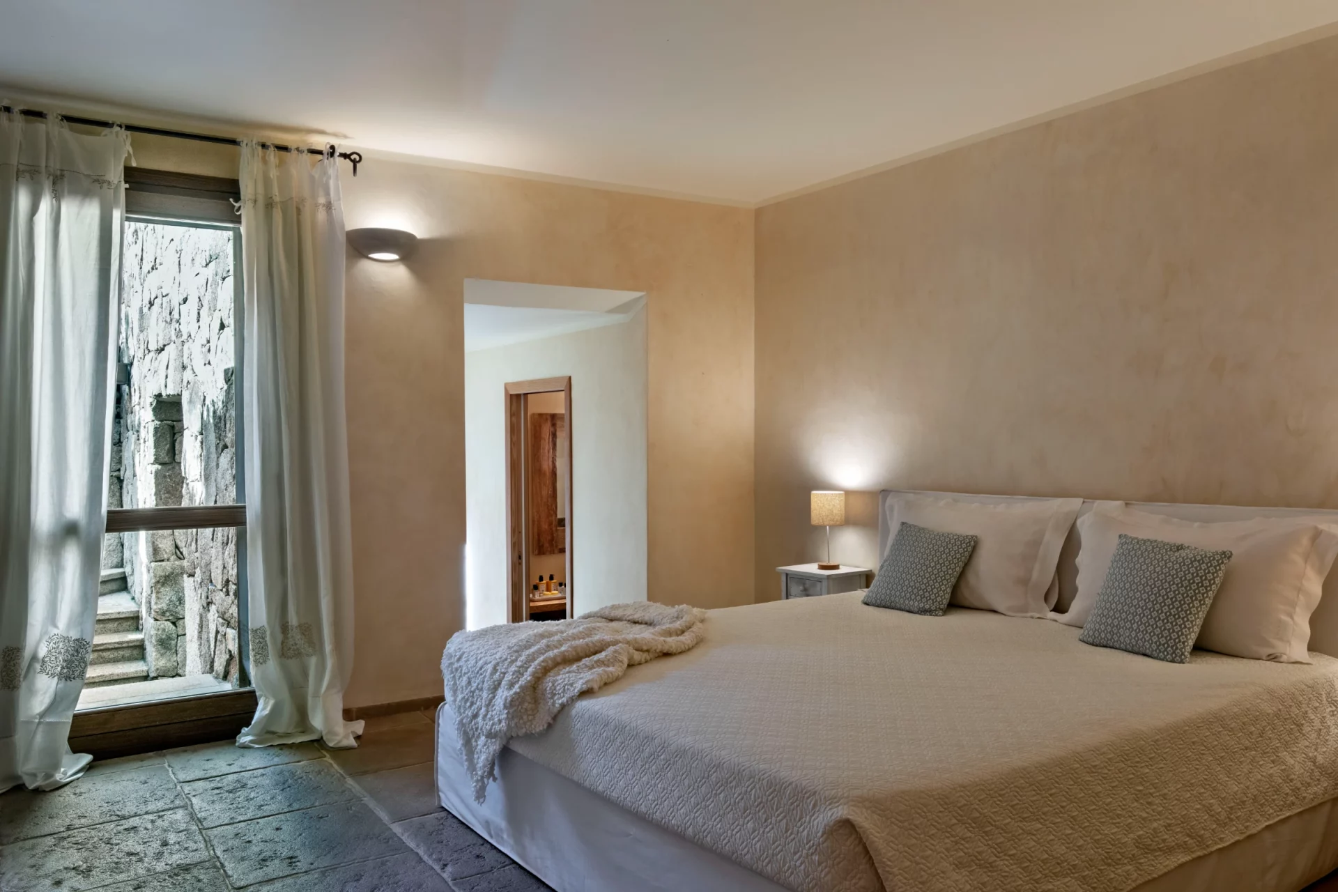 Luxury-Villa-Living-Villa-Dorsey-Sardinia-15 Luxury-Villa-Living-Villa-Dorsey-Sardinia-15