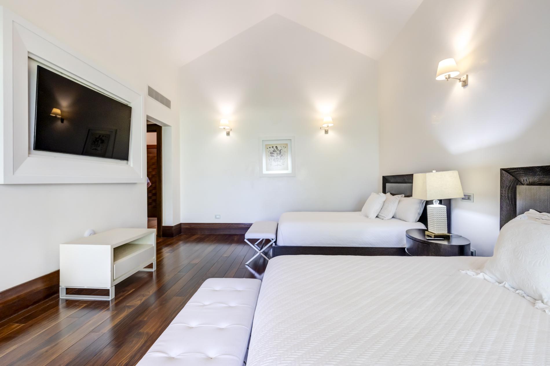 Luxury_Villa_Living_Blue_Oasis_Dominican_Republic13