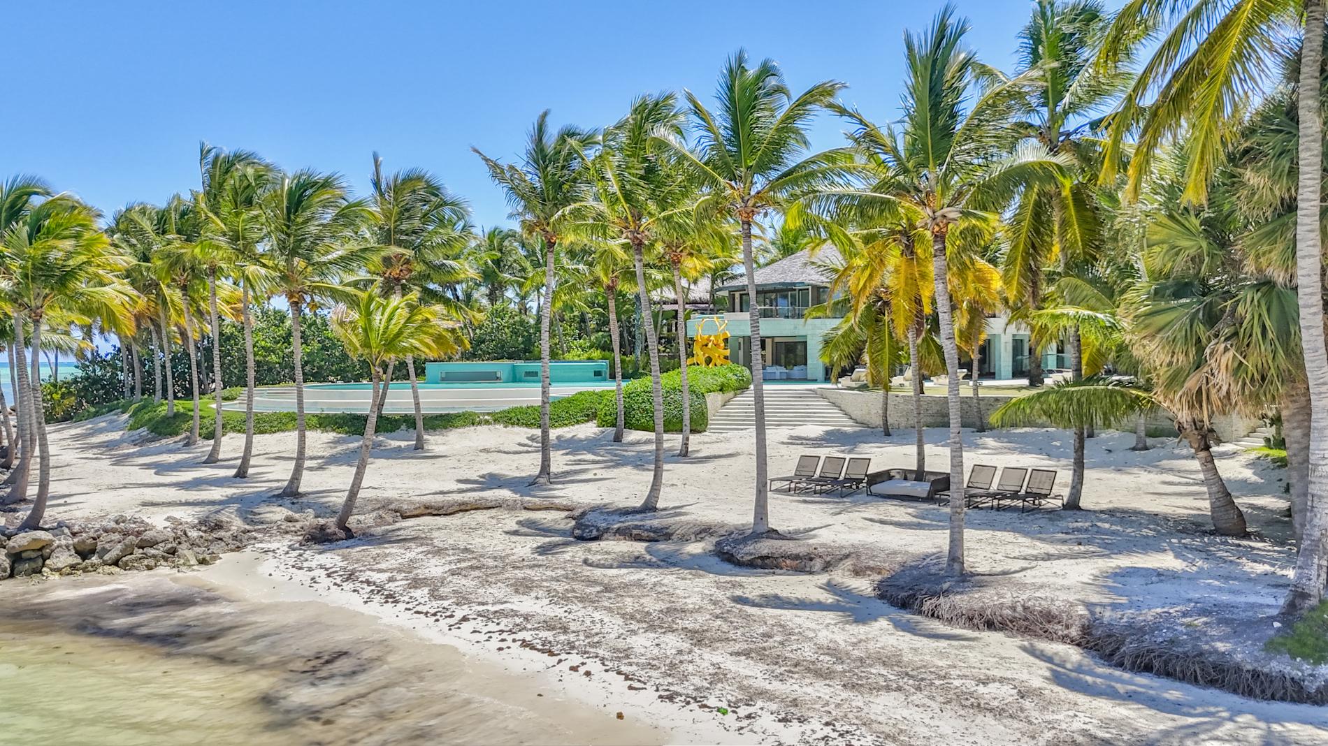 Luxury_Villa_Living_Blue_Oasis_Dominican_Republic18