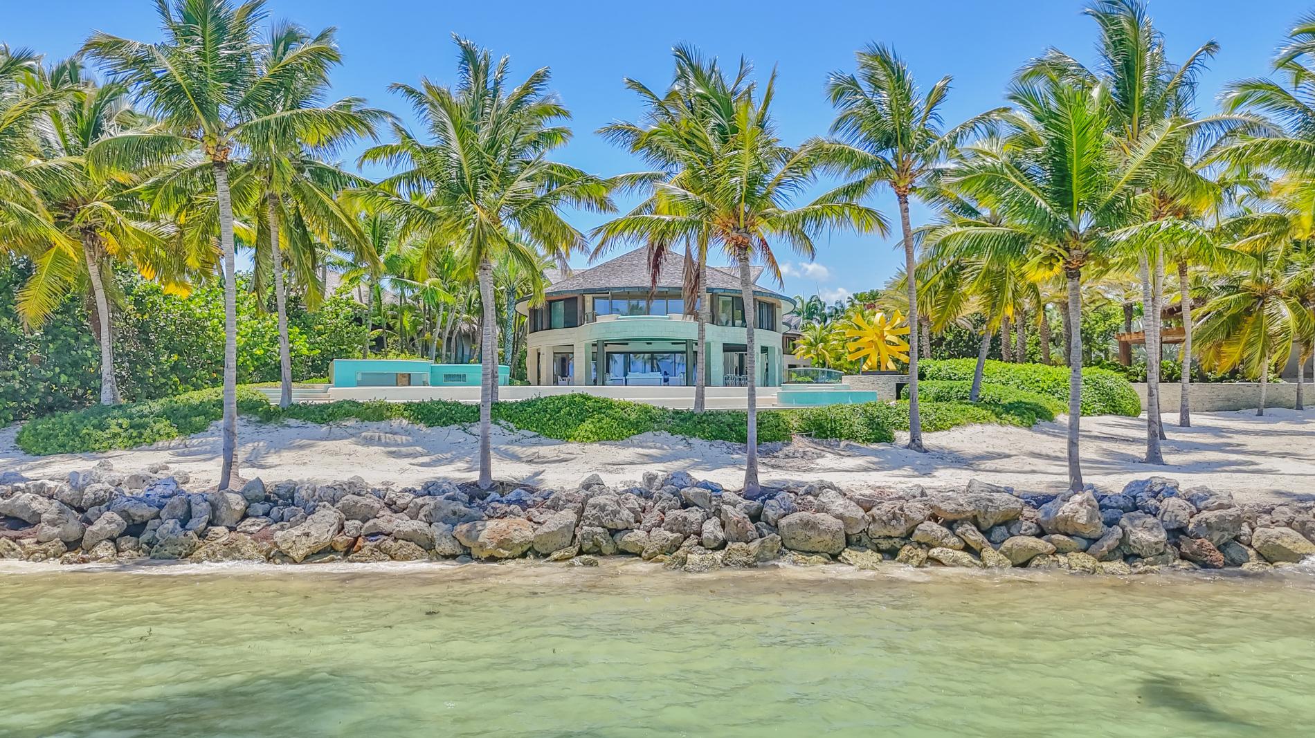 Luxury_Villa_Living_Blue_Oasis_Dominican_Republic2