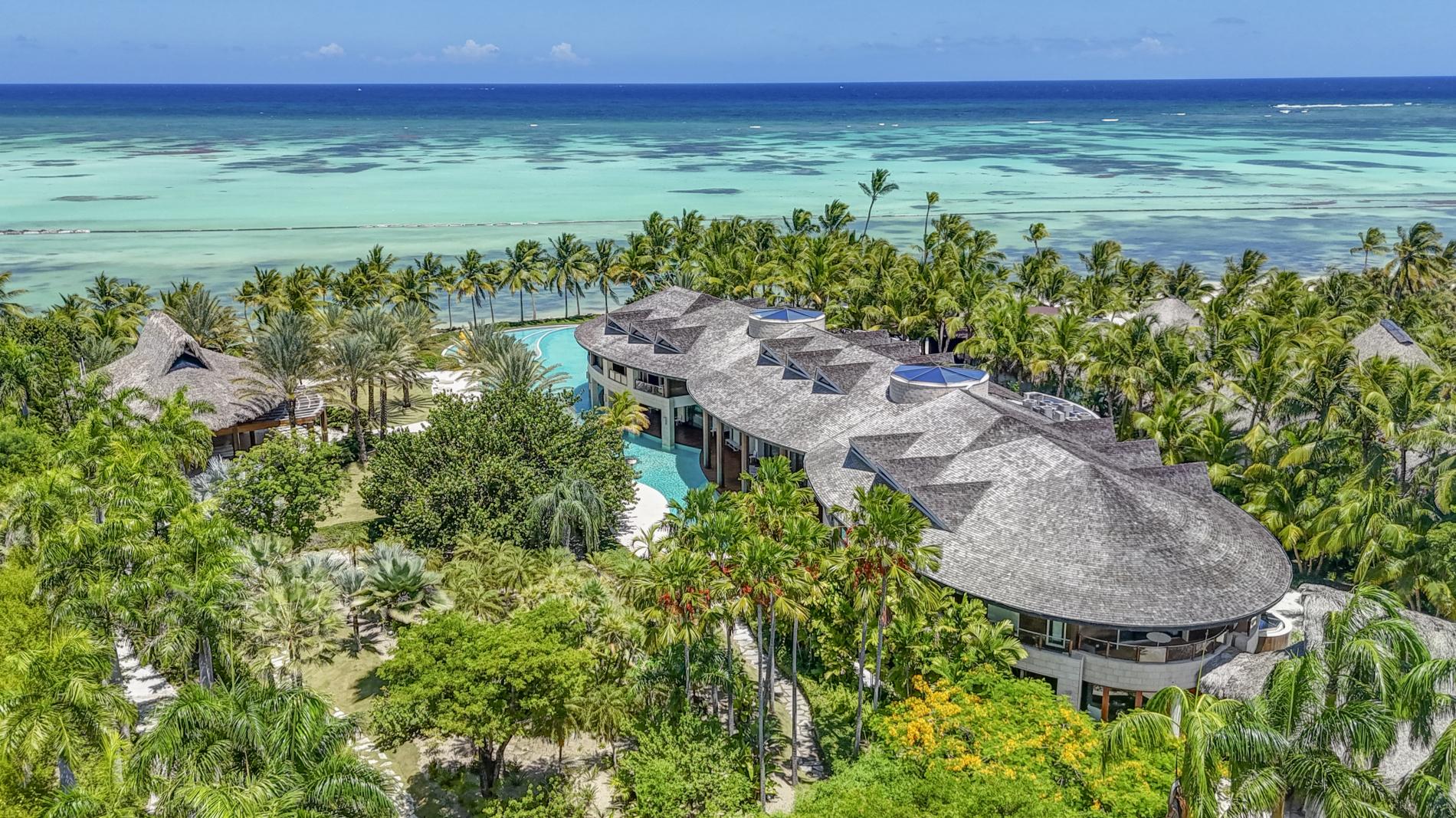 Luxury_Villa_Living_Blue_Oasis_Dominican_Republic3