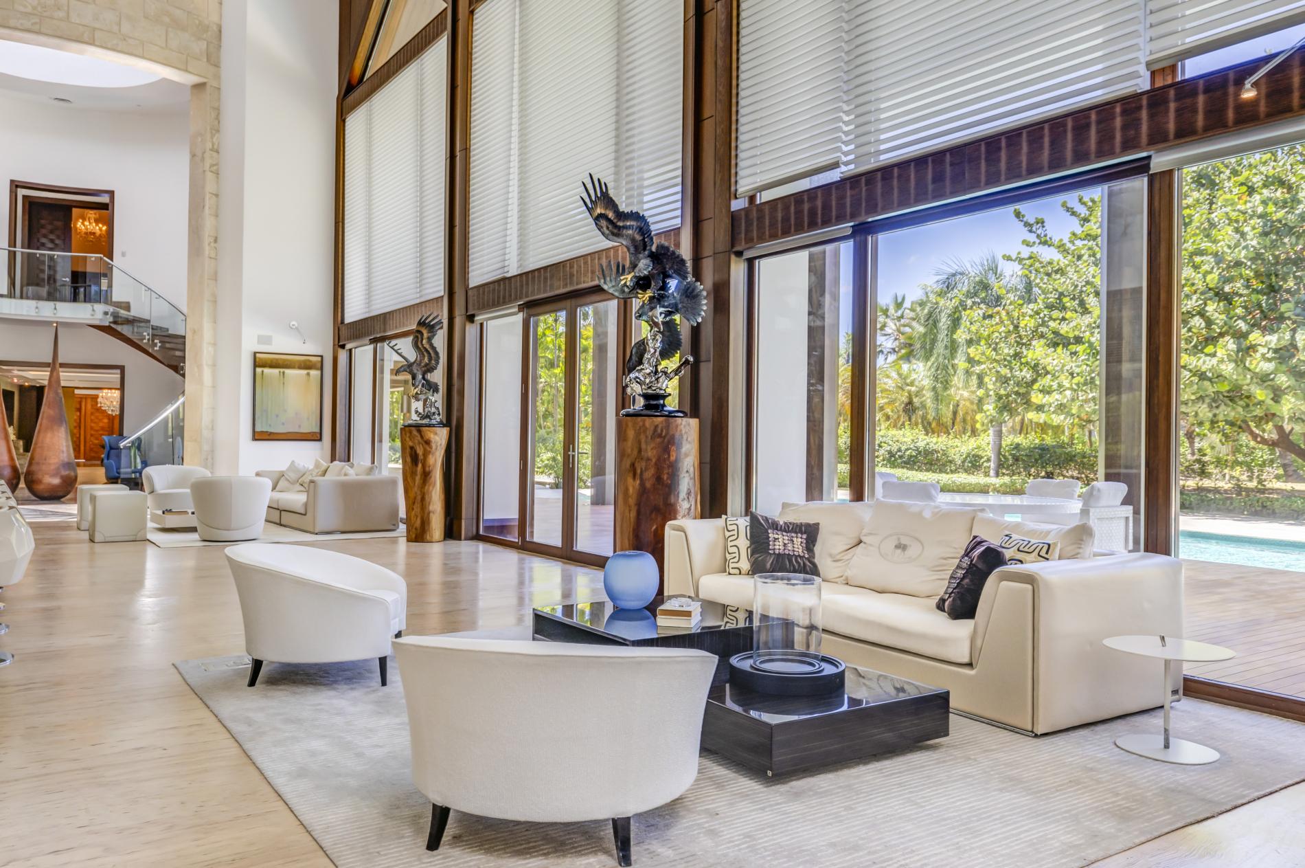 Luxury_Villa_Living_Blue_Oasis_Dominican_Republic4