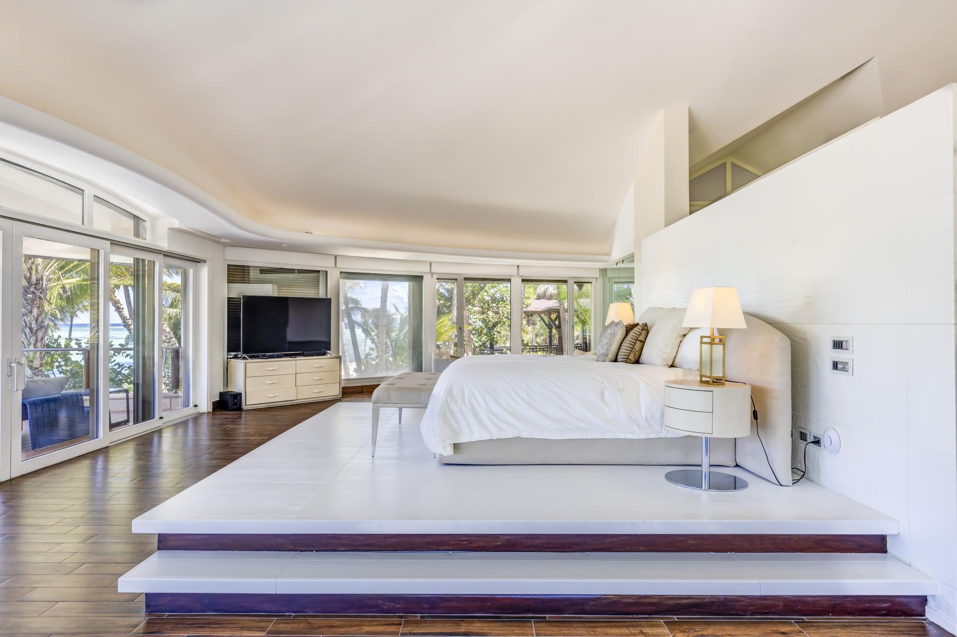 Luxury_Villa_Living_Blue_Oasis_Dominican_Republic5