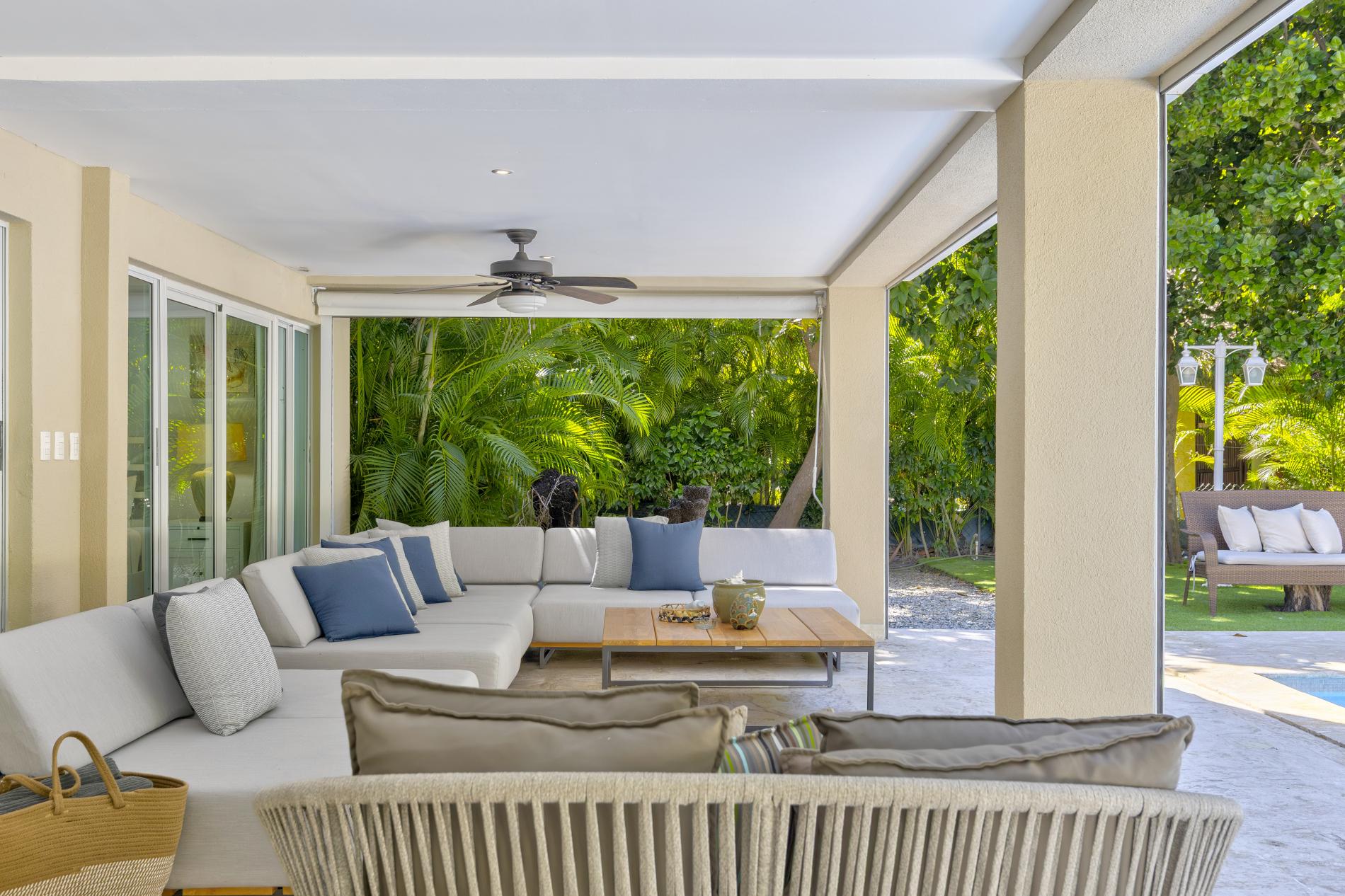 Luxury_Villa_Living_Tortuga_B53_Dominican_Republic23