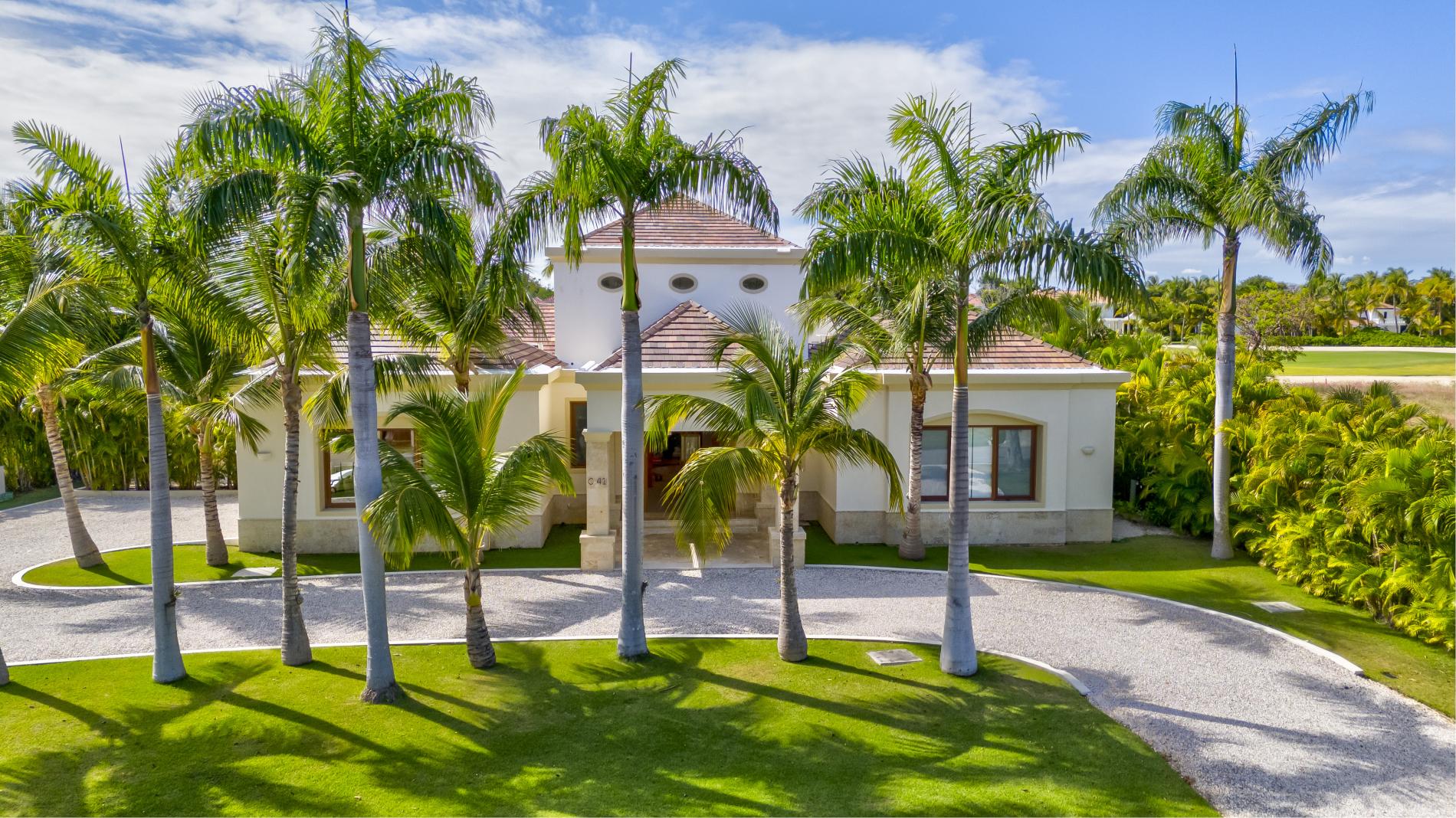 Luxury_Villa_Living_Tortuga_C41_Dominican_Republic22