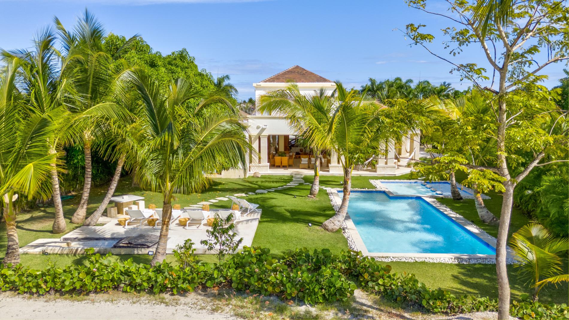 Luxury_Villa_Living_Tortuga_C41_Dominican_Republic23
