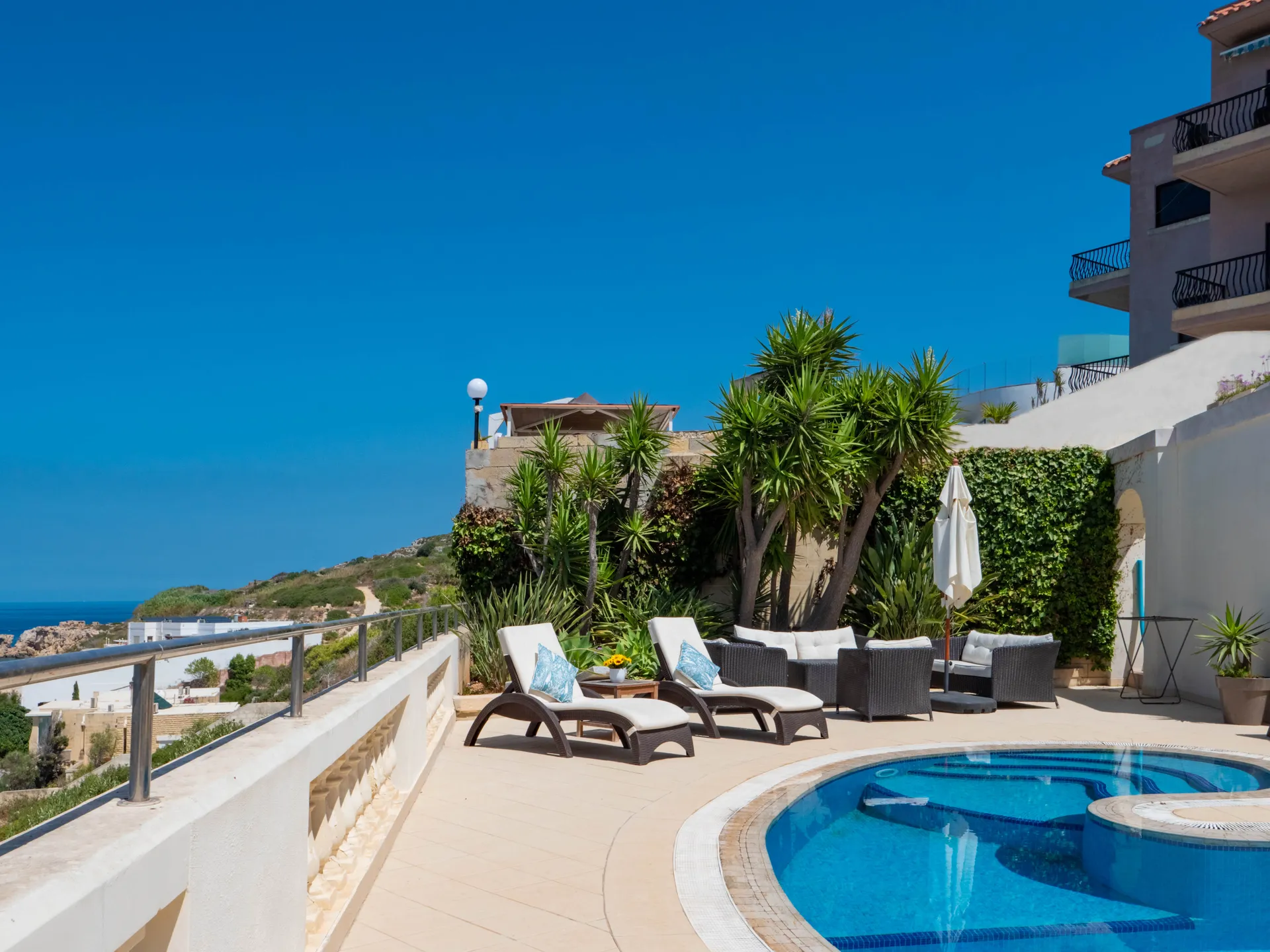 Luxury_Villa_Living_Villa_Lavender_Malta14