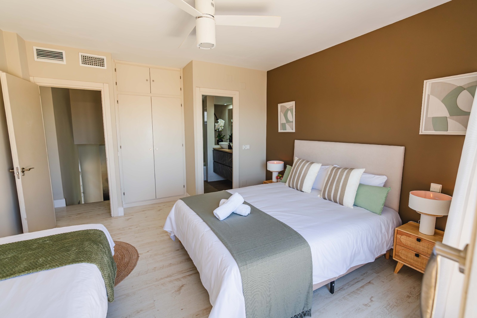 Luxury_Villa_Living_Villa_Luzzi_Marbella_Spain17