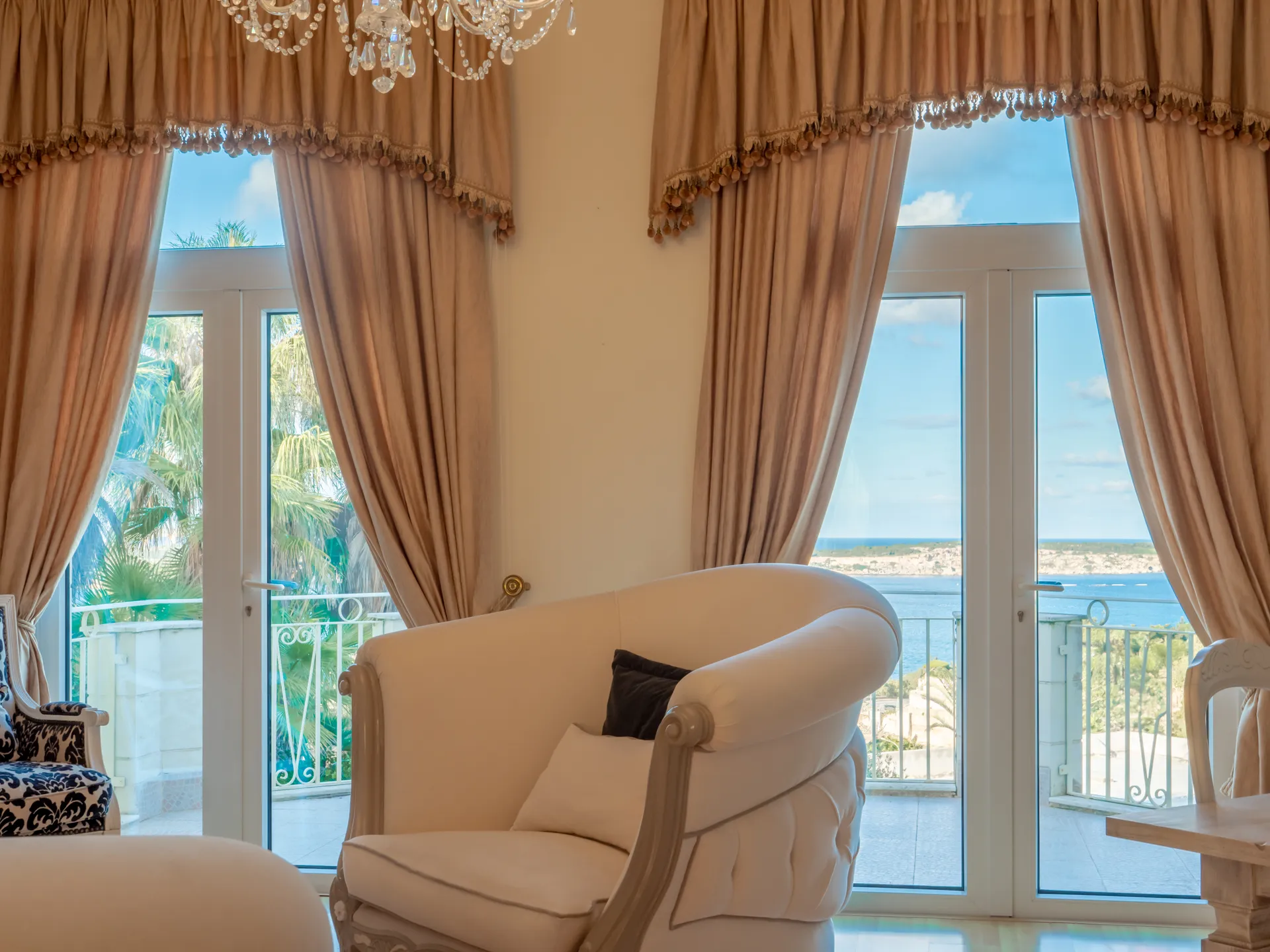 Luxury_Villa_Living_Villa_Verbena_Malta102