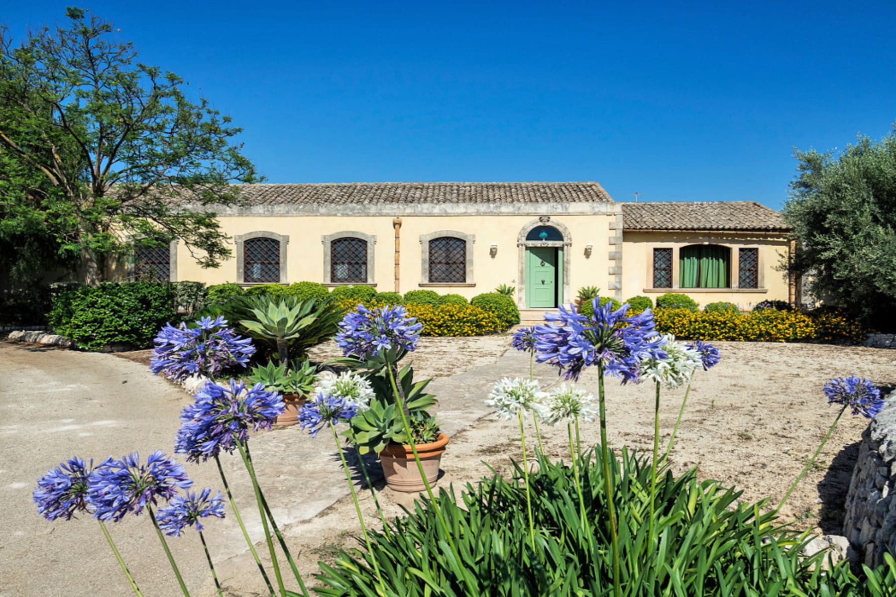 VILLA-Montalcini-4Bedroom-Sicily-10 VILLA-Montalcini-4Bedroom-Sicily-10