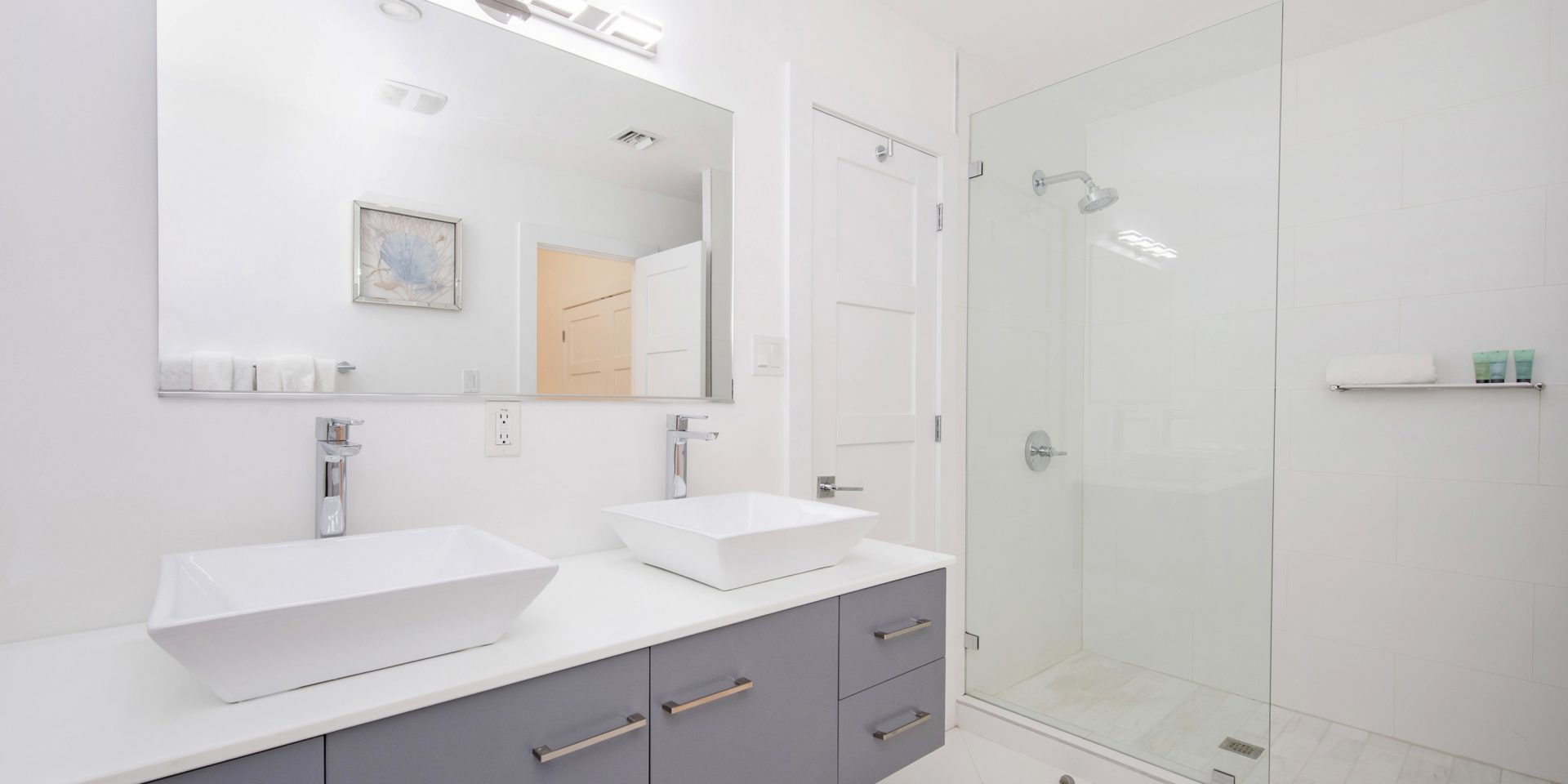 luxury-villa-living-crystal-waters-cayman-kai-grand-cayman-cayman-islands-15