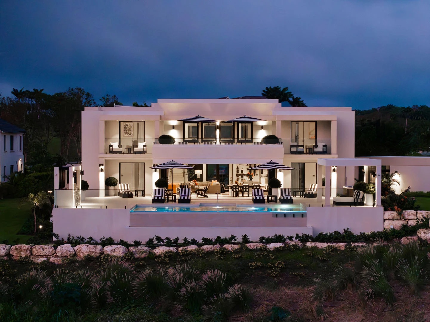 luxury-villa-living-fresh-wind-apes-hill-barbados-14