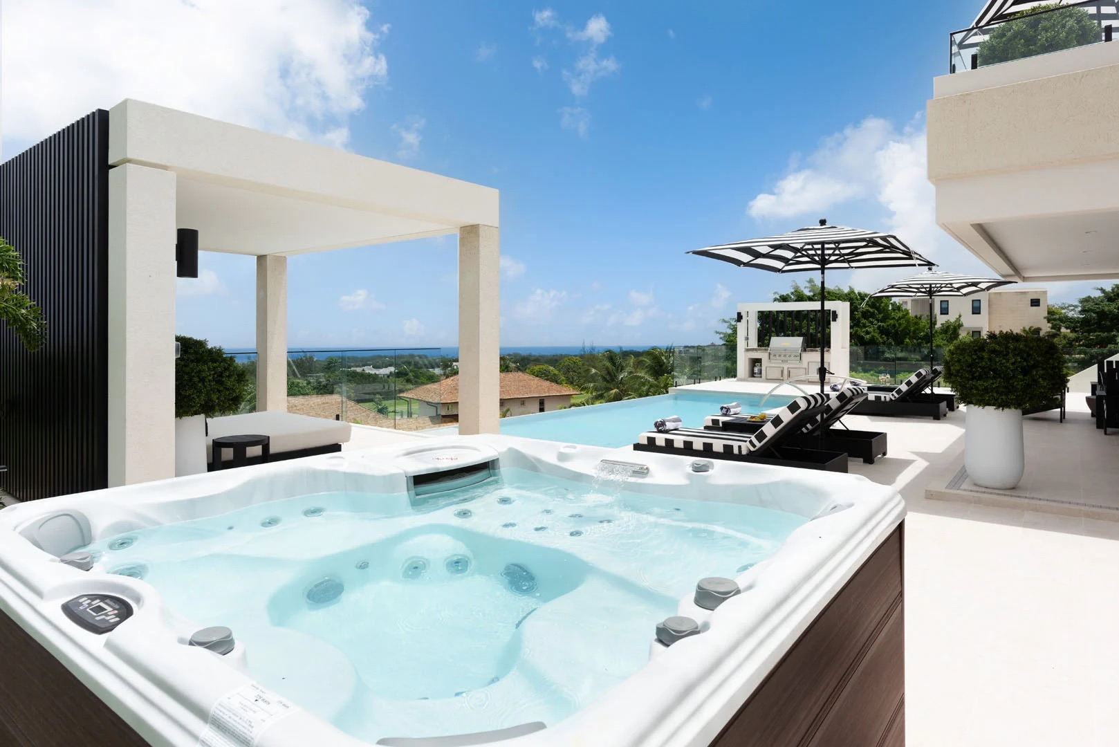 luxury-villa-living-fresh-wind-apes-hill-barbados-3