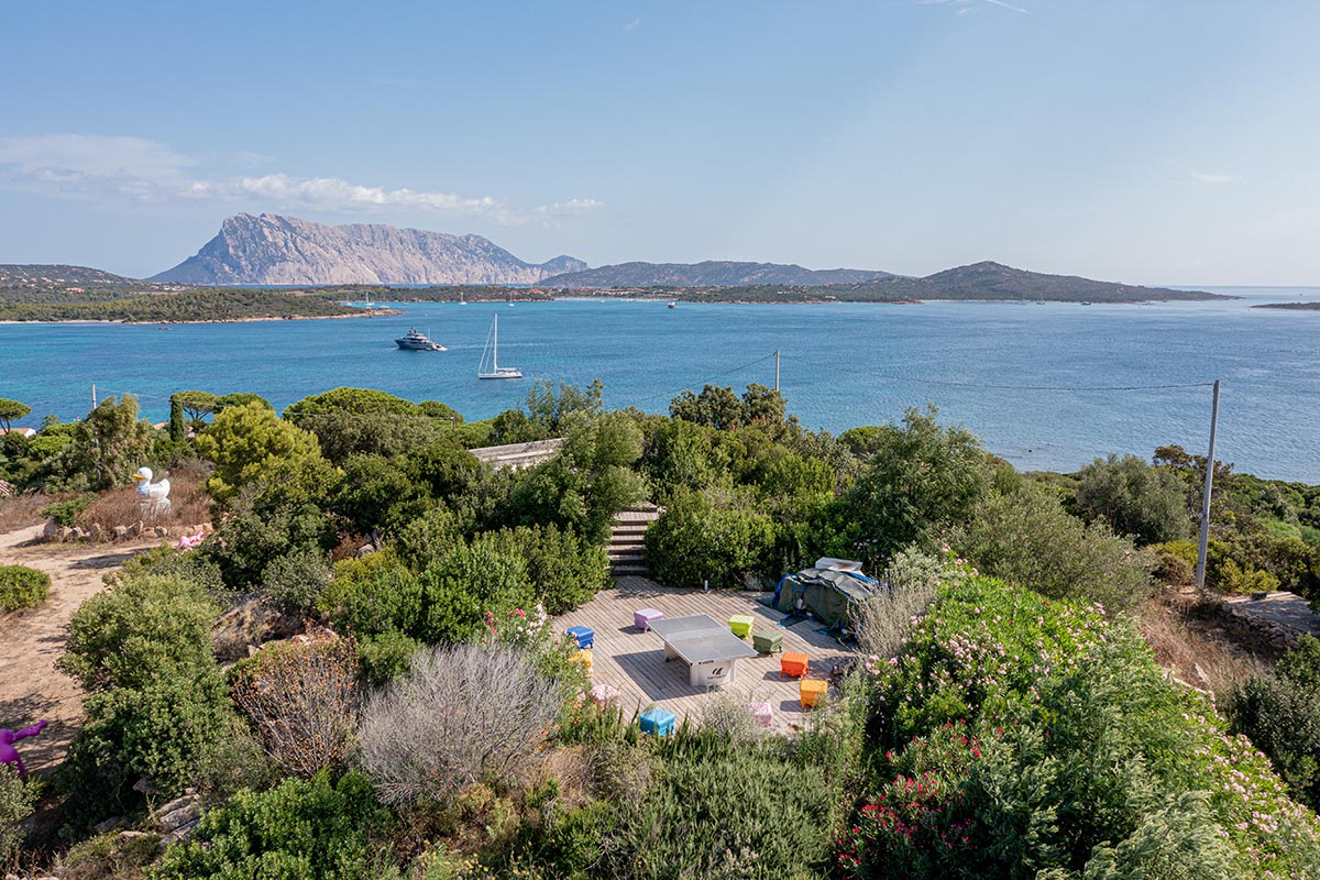 luxury-villa-living-villa-luppis-puntaldia-sardinia-26