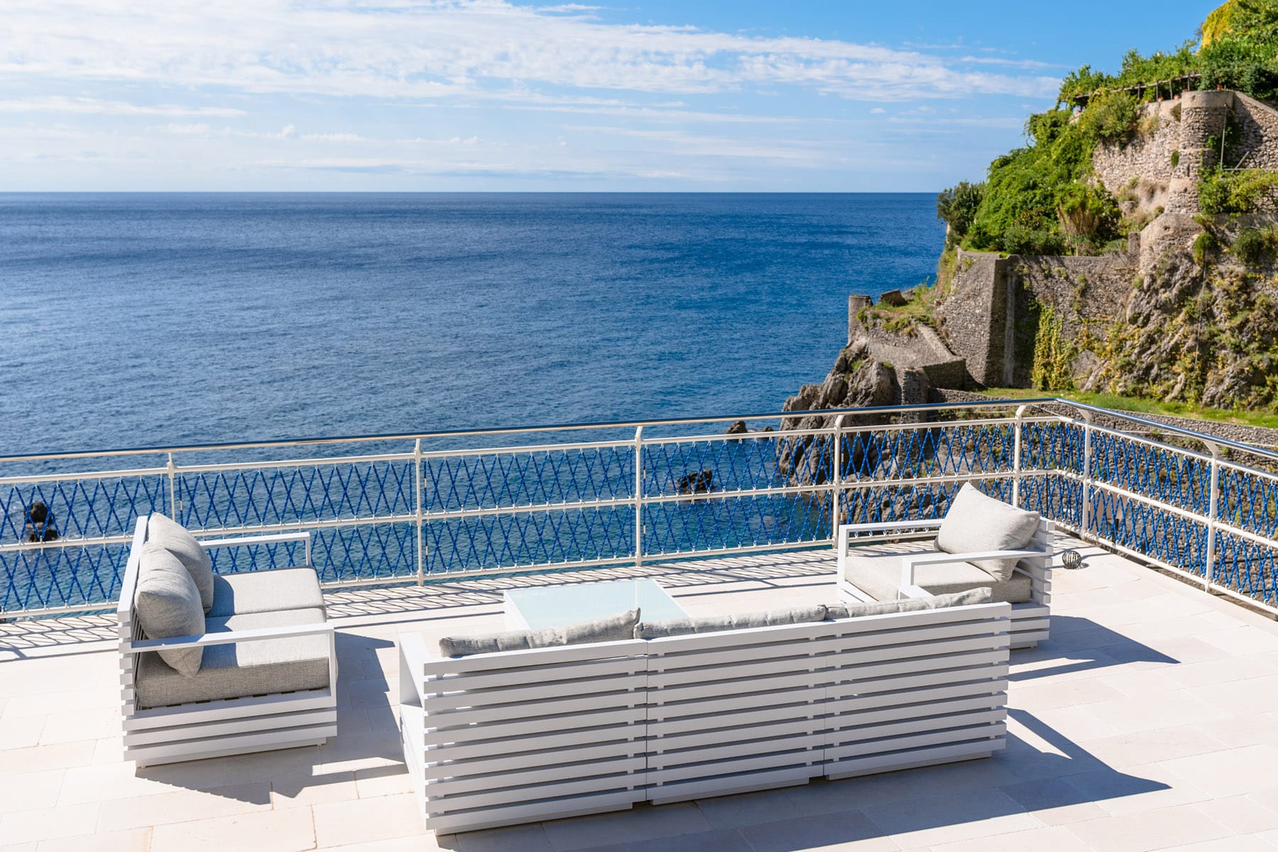 luxury-villa-living-villa-magdi-amalfi-coast-italy-9 luxury-villa-living-villa-magdi-amalfi-coast-italy-9