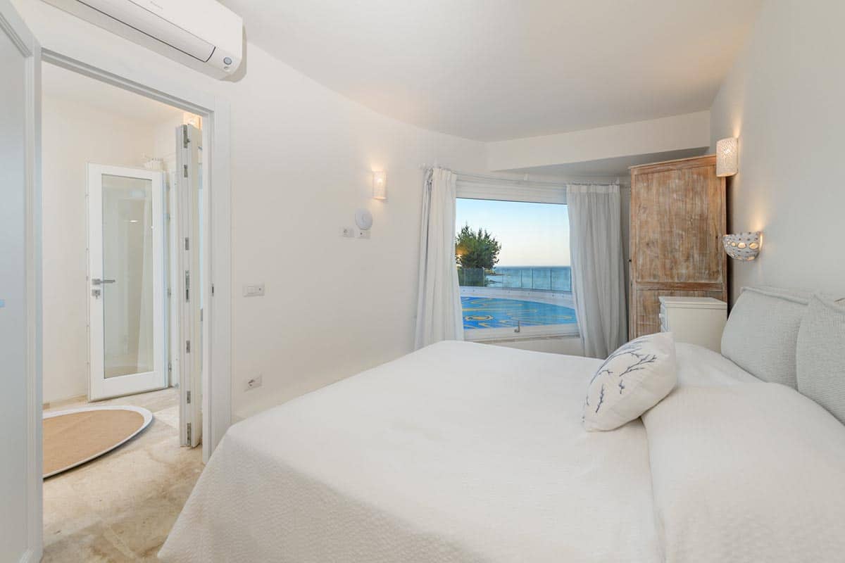 luxury-villa-living-villa-palmieri-porto-rotondo-sardinia-24