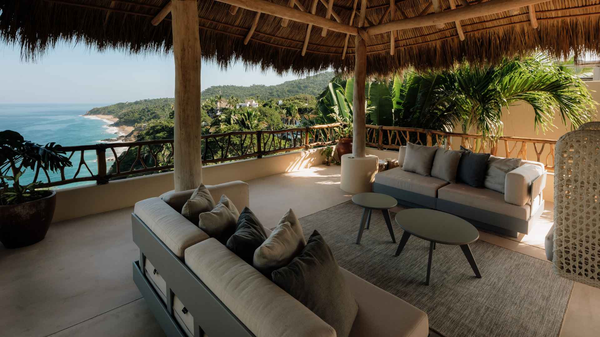 LVL-Luxury-6-Bedroom-Vill-San-Panch-Mexico-Villa-Tithonia-2 LVL-Luxury-6-Bedroom-Vill-San-Panch-Mexico-Villa-Tithonia-2