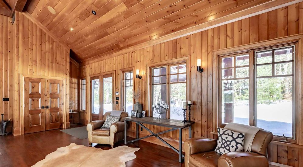 Luxury-Villa-Living-Carnegie-Canada–04-17 at 12.36.01