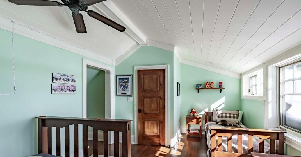 Luxury-Villa-Living-Carnegie-Canada–04-17 at 12.38.04