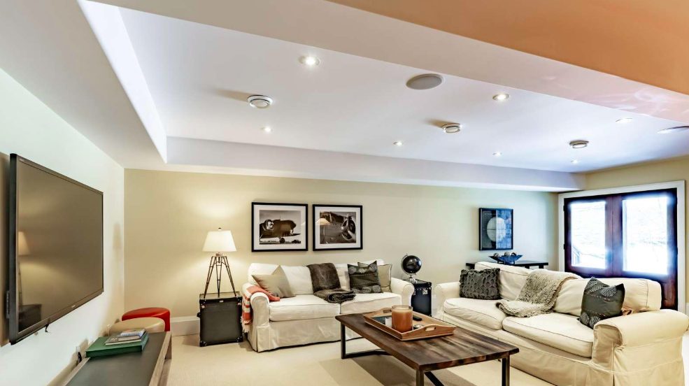 Luxury-Villa-Living-Carnegie-Canada–04-17 at 12.38.34