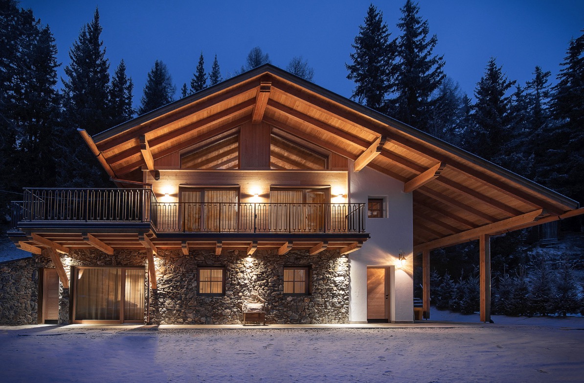 Luxury-Villa-Living-Chalet-Alfio-Italy-11