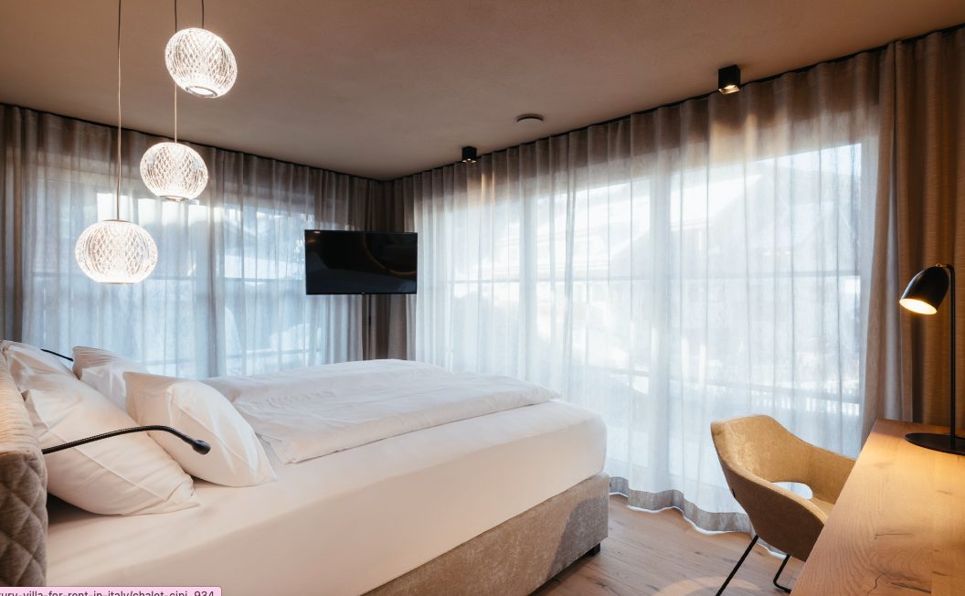 Luxury-Villa-Living-Chalet-Faure-Italy–04-17 at 10.36.34