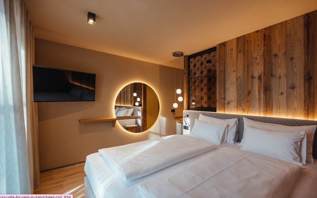 Luxury-Villa-Living-Chalet-Faure-Italy–04-17 at 10.37.00