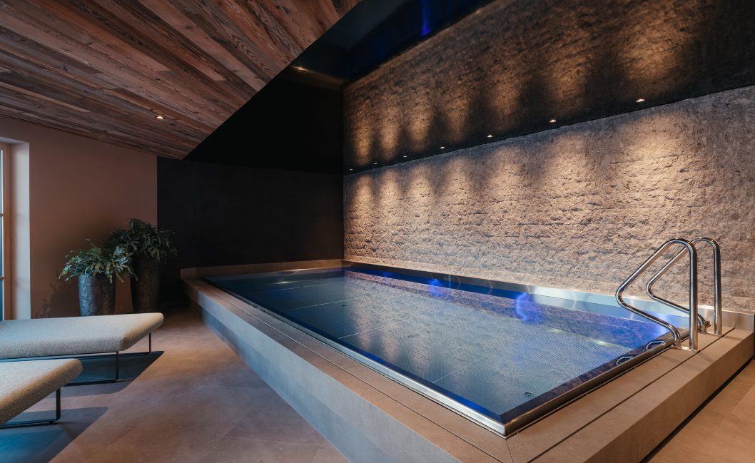 Luxury-Villa-Living-Chalet-Faure-Italy–04-17 at 10.37.06