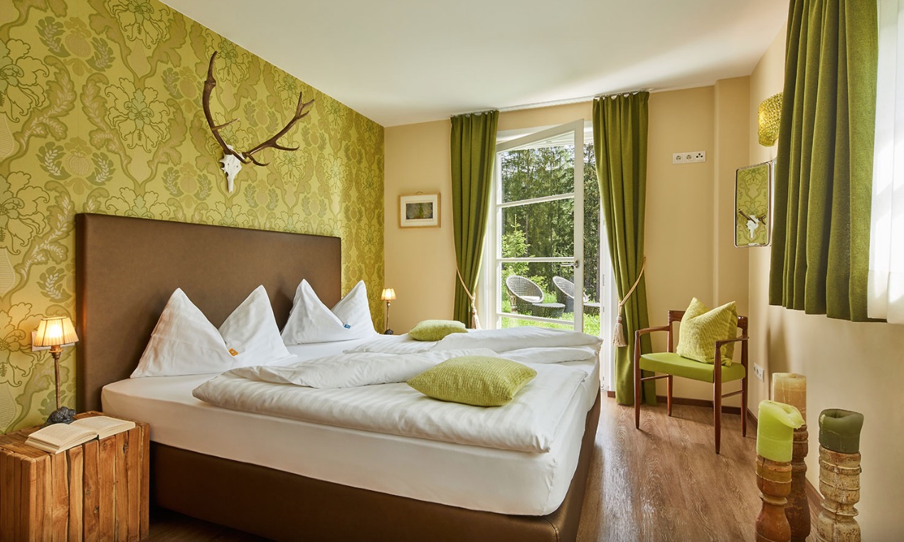 Luxury-Villa-Living-Chalet-Ilaria-Italy-12