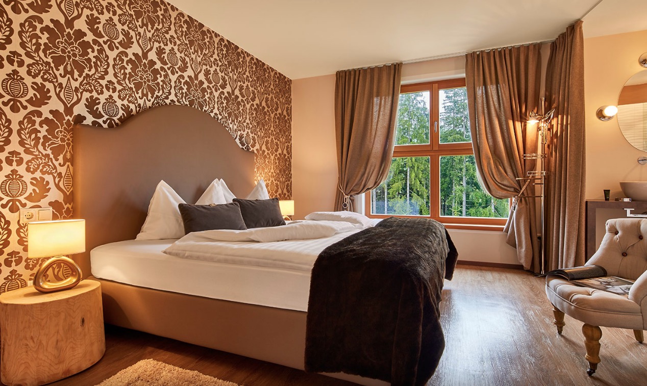 Luxury-Villa-Living-Chalet-Ilaria-Italy-9