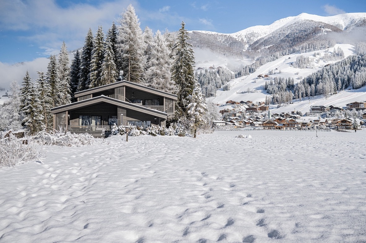 Luxury-Villa-Living-Chalet-Rosalia-Italy-18