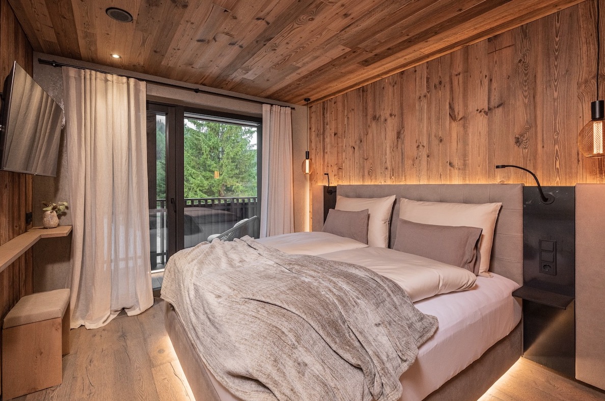 Luxury-Villa-Living-Chalet-Rosalia-Italy-9