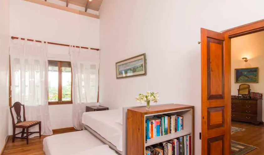 Luxury-Villa-Living-Cloisters-Sri-Lanka–04-24 at 13.31.38 Luxury-Villa-Living-Cloisters-Sri-Lanka–04-24 at 13.31.38