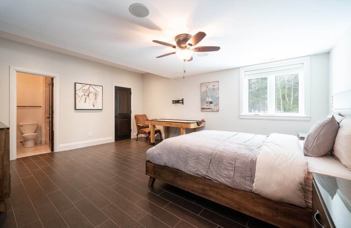 Luxury-Villa-Living-Du-Pont-Canada-1 Luxury-Villa-Living-Du-Pont-Canada-1