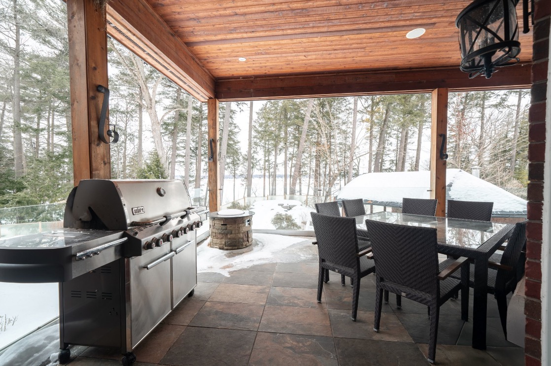 Luxury-Villa-Living-Du-Pont-Canada-16 Luxury-Villa-Living-Du-Pont-Canada-16