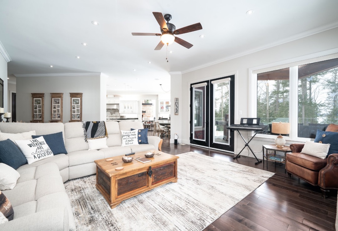 Luxury-Villa-Living-Du-Pont-Canada-18 Luxury-Villa-Living-Du-Pont-Canada-18