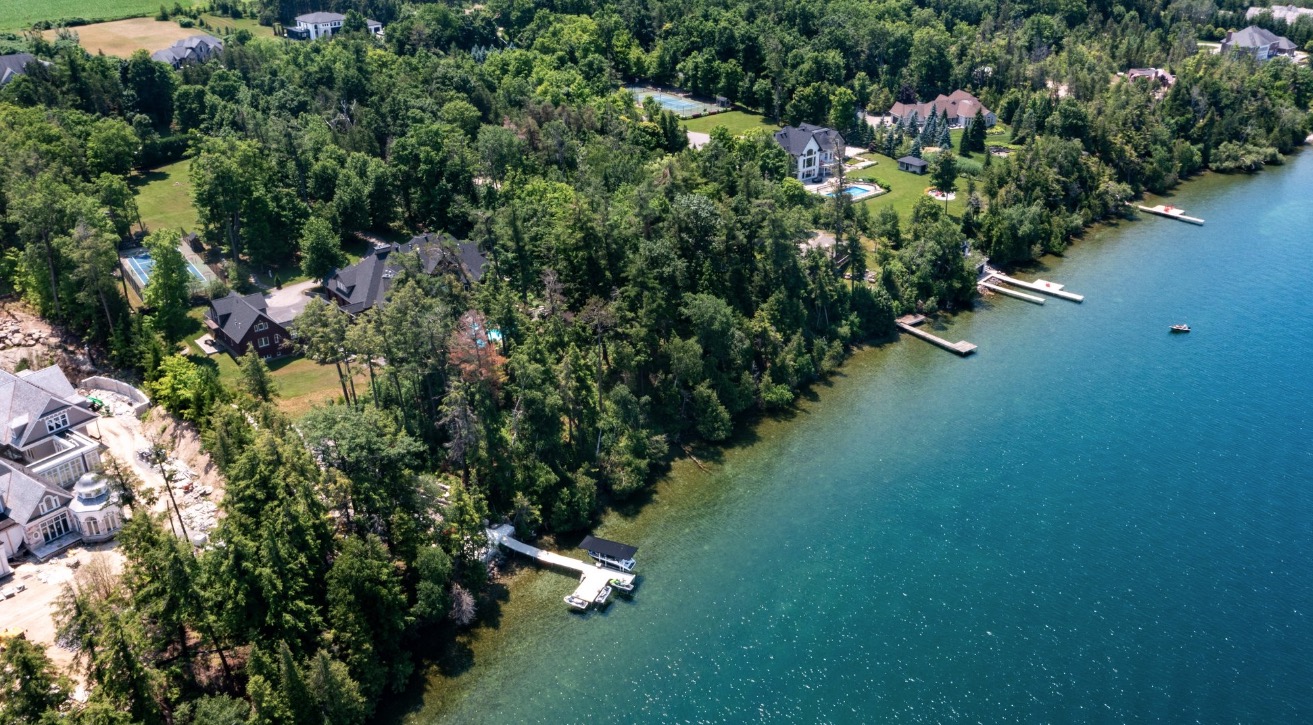 Luxury-Villa-Living-Du-Pont-Canada-39 Luxury-Villa-Living-Du-Pont-Canada-39