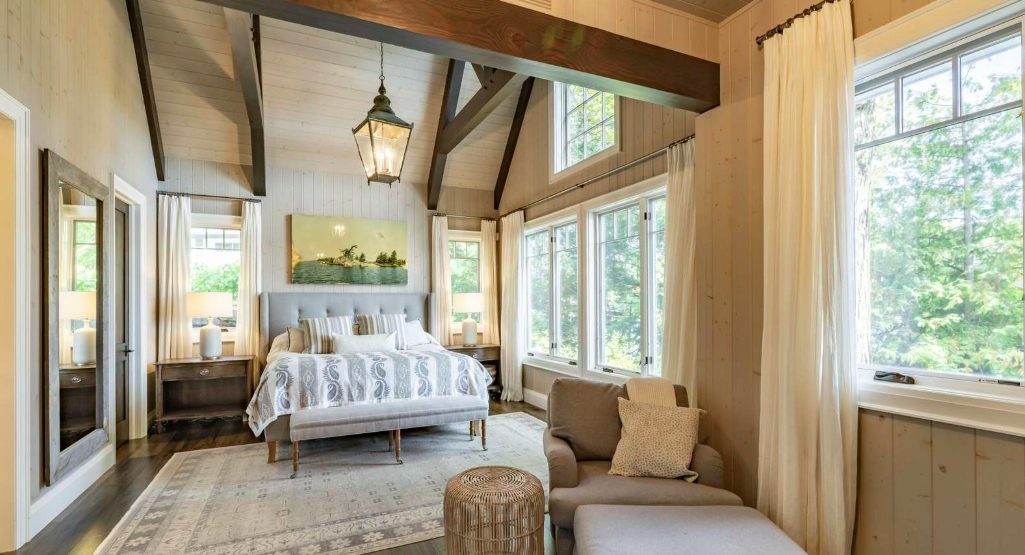 Luxury-Villa-Living-Forbes-Canada–04-17 at 13.00.58