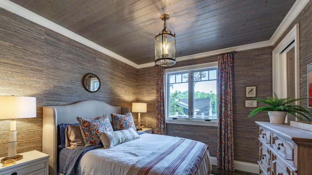 Luxury-Villa-Living-Forbes-Canada–04-17 at 13.01.50