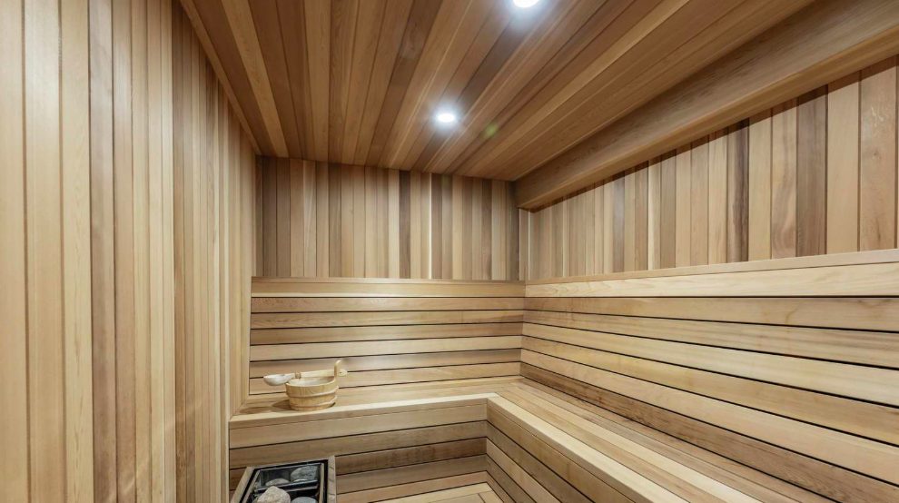 Luxury-Villa-Living-Forbes-Canada–04-17 at 13.02.35