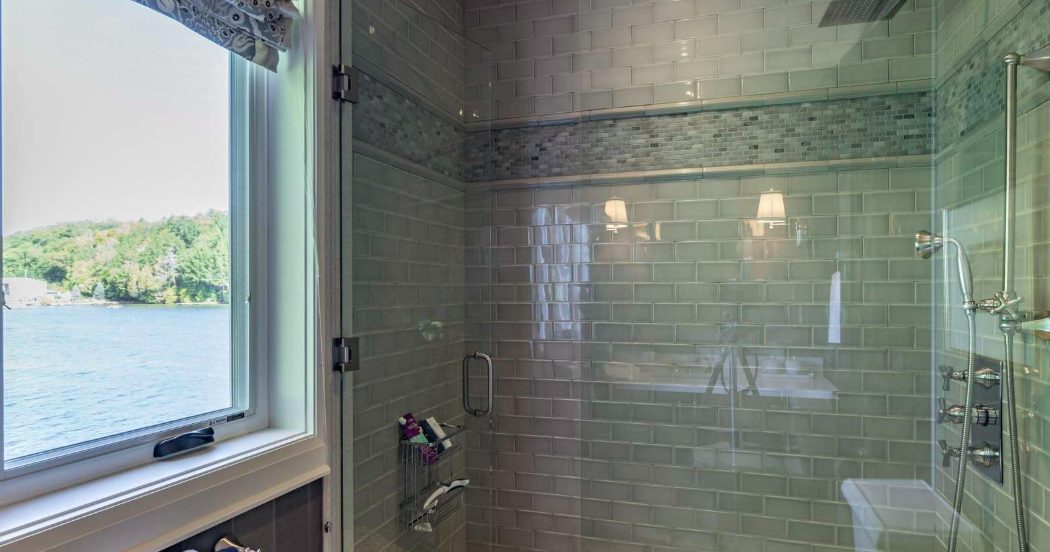 Luxury-Villa-Living-Forbes-Canada–04-17 at 13.03.55